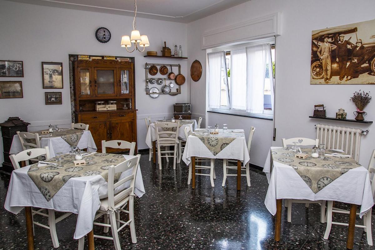 B&B Hotel Costa Azzurra Spotorno Kültér fotó
