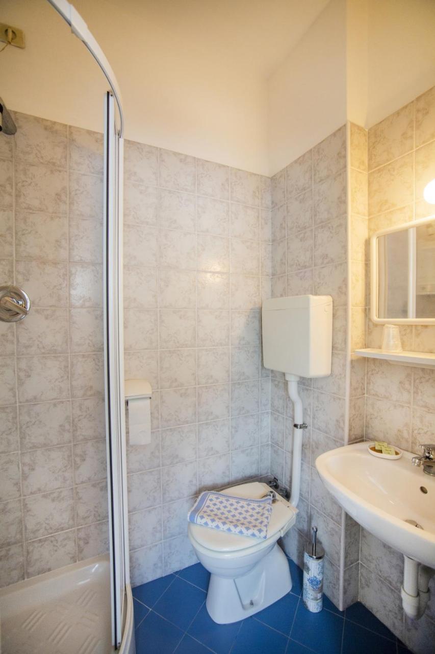 B&B Hotel Costa Azzurra Spotorno Kültér fotó